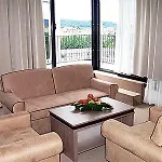 Kras 4* Postojna