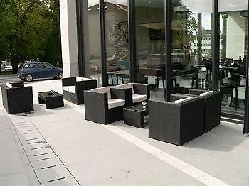 Kras 酒店 波斯托伊纳