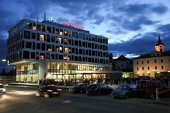 Kras Hotel